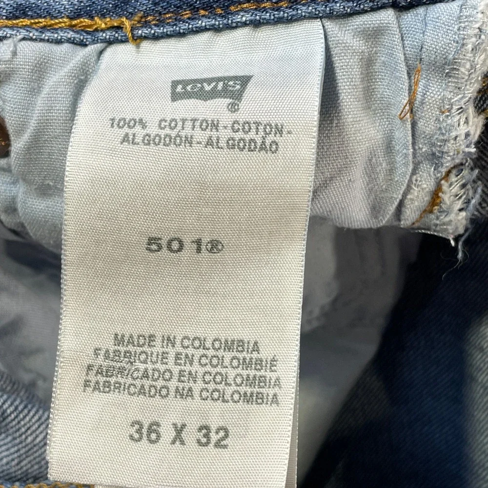 Levis measurements waist